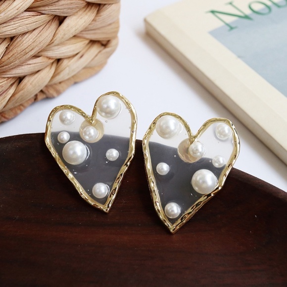 Pearl Paved Heart Big Earrings w 925 Silver Needle - Picture 2 of 4